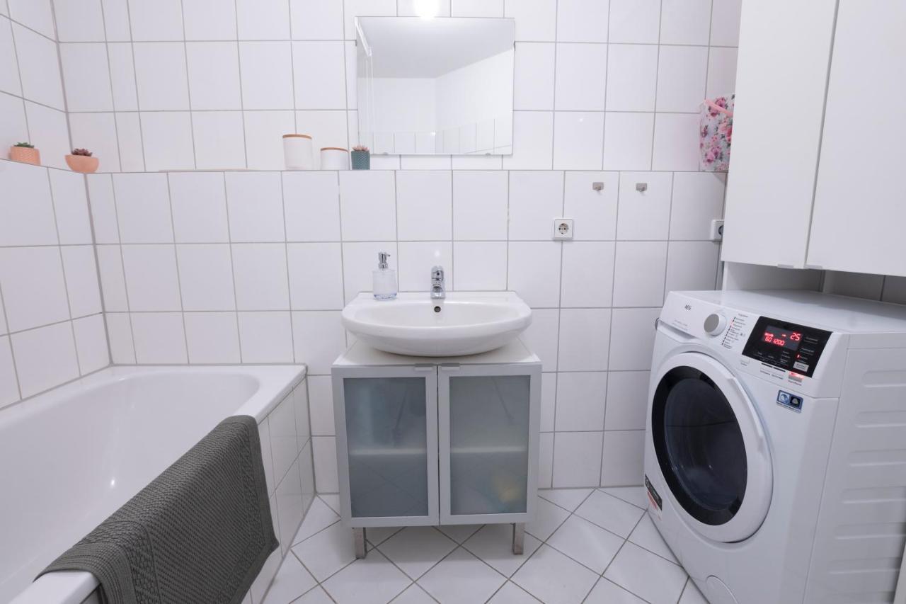 Zwickau Mittendrin, Tolles Balkon-Apartment Eksteriør bilde