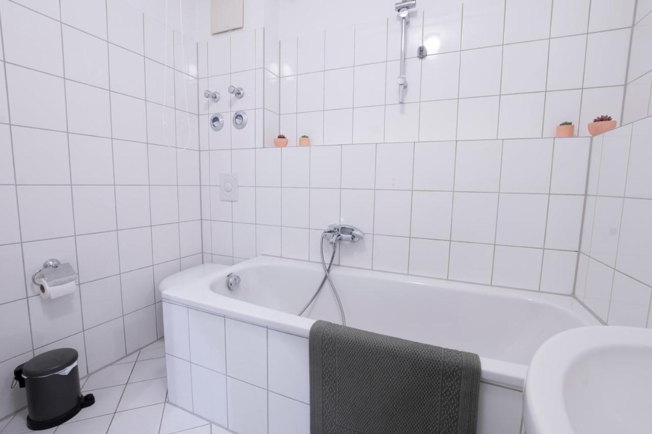 Zwickau Mittendrin, Tolles Balkon-Apartment Eksteriør bilde